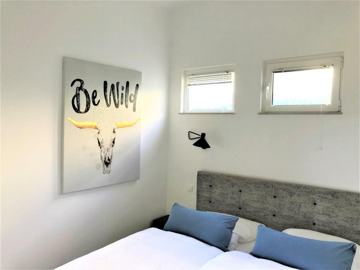 Sunsetloft Vir Apartment Exterior photo