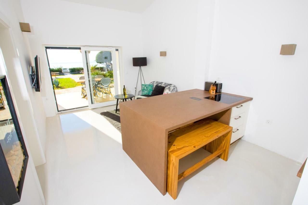 Sunsetloft Vir Apartment Exterior photo
